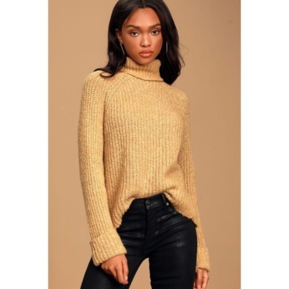 Harvest Moon Gold Marled Turtleneck Sweater - Picture 3 of 7